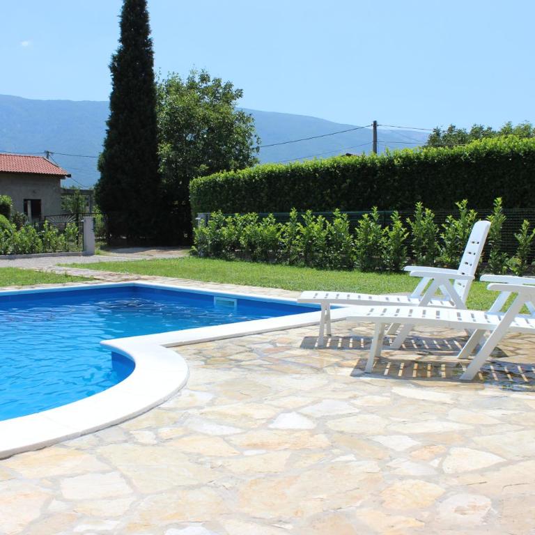 Villa Mirna - Two-Bedroom House - 88