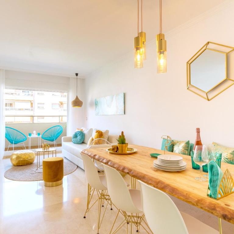 Charming apartment on the beach - Pool and parking - Apartamento de 3 dormitorios - 12