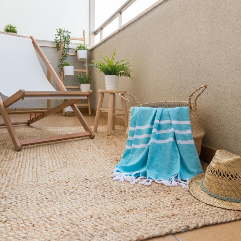 Charming apartment on the beach - Pool and parking - Apartamento de 3 dormitorios - 19