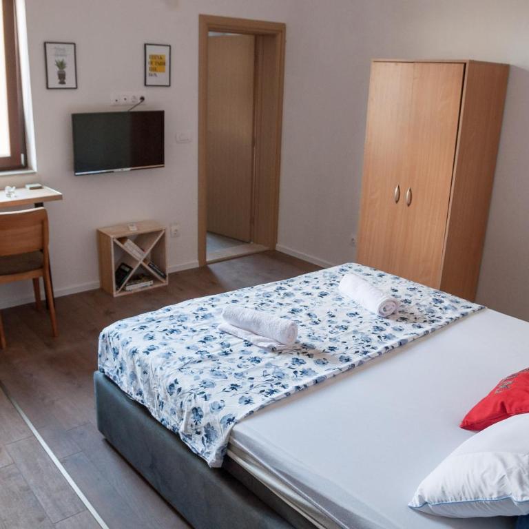 Checkpoint apartments Mostar - Studio Apartment - 15