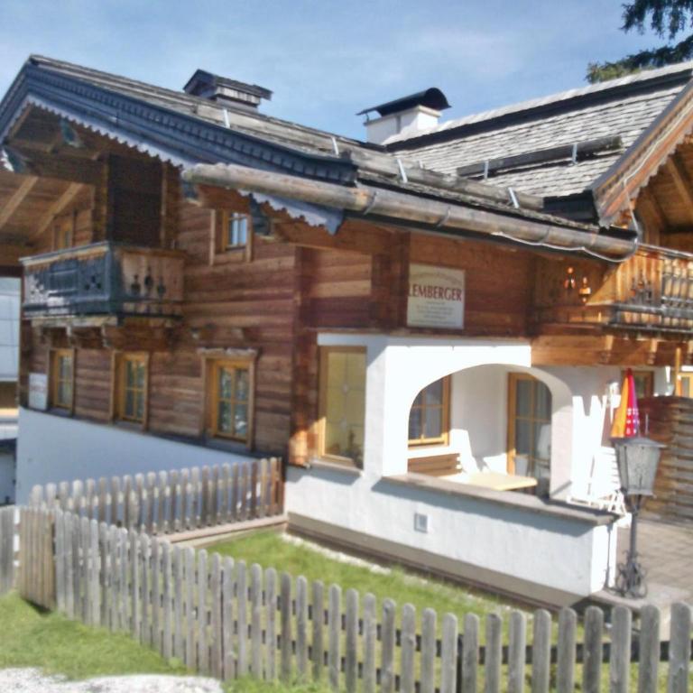Ferienwohnungen Lemberger - Apartment mit 2 Schlafzimmern und Balkon oder Terrasse - 1