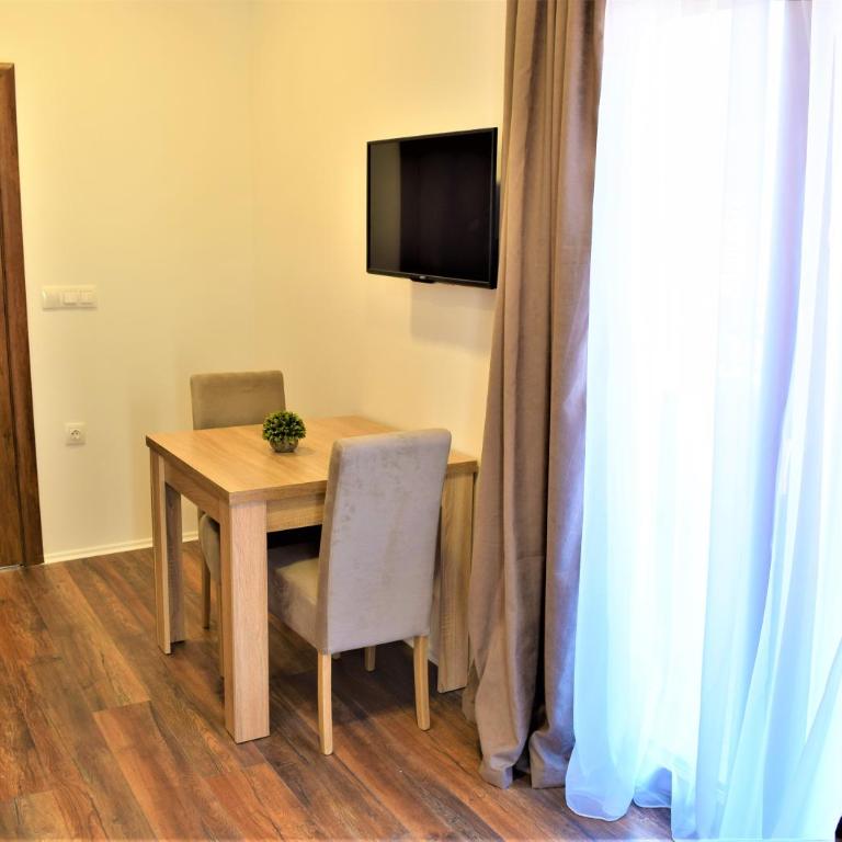 Martinović Rooms - Studio sa Balkonom - 2