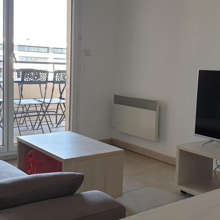 Résidence Les Pins Parasols de la Roque - Appartement 2 Chambres - Côté Piscine - 3
