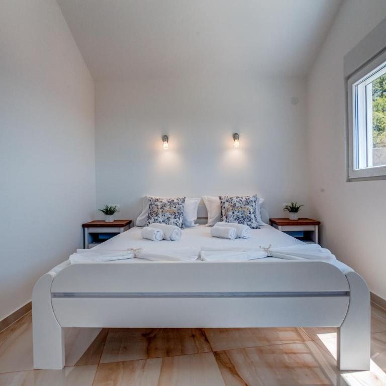 Dolaca Villas - Vila sa Sopstvenim Bazenom - 11
