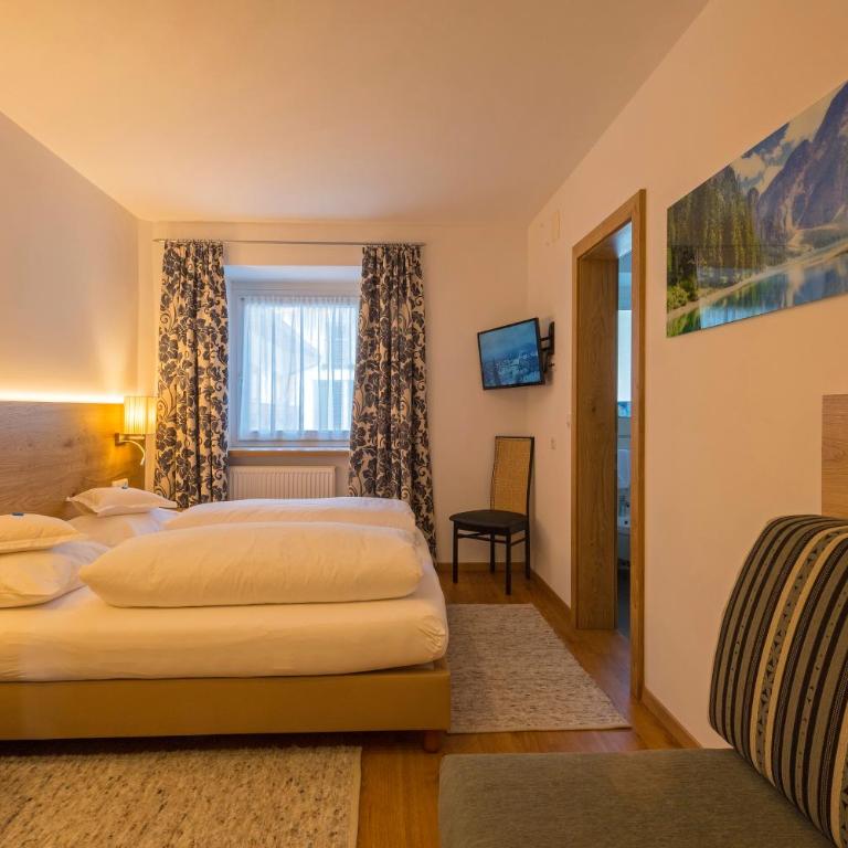 Hotel Dolomiten - Camera Matrimoniale Superior - 3