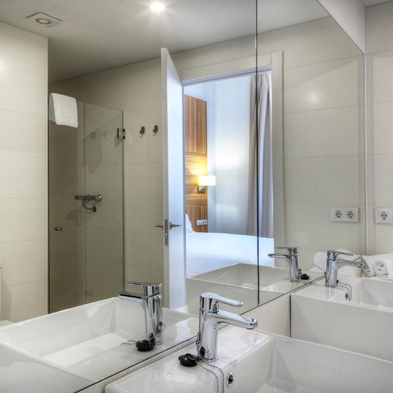 Apartaments Lauria - Apartamento con terraza - 11