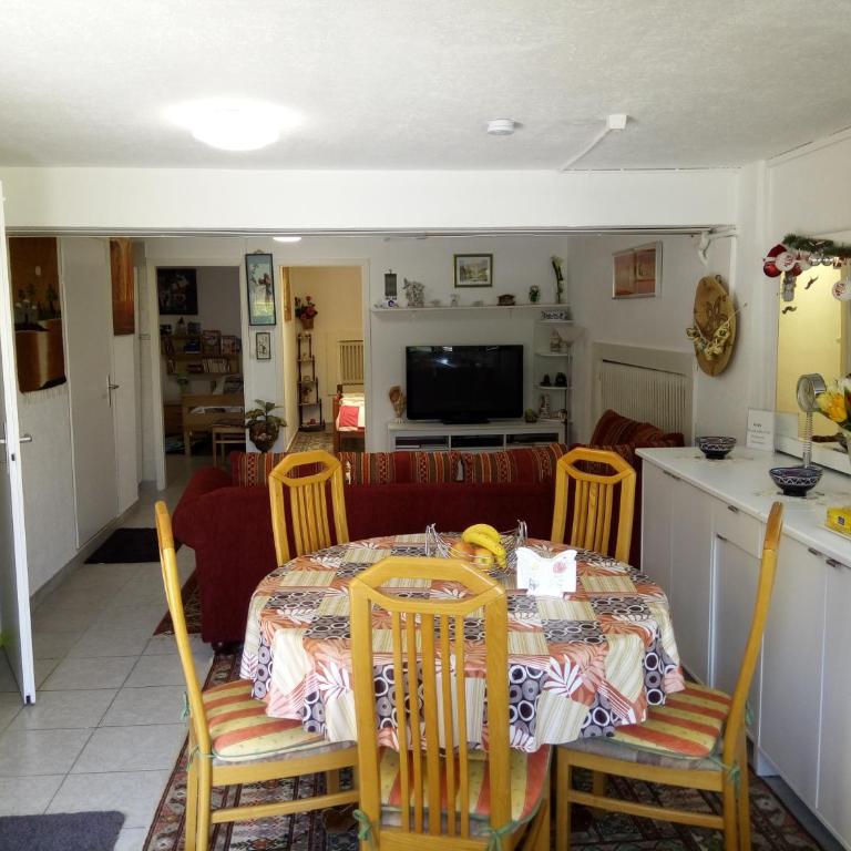 Le Ruchoz - Appartement - Vue sur Jardin - 1