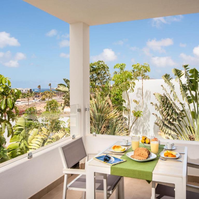 Villas de la Marina - Three-Bedroom Villa - 28