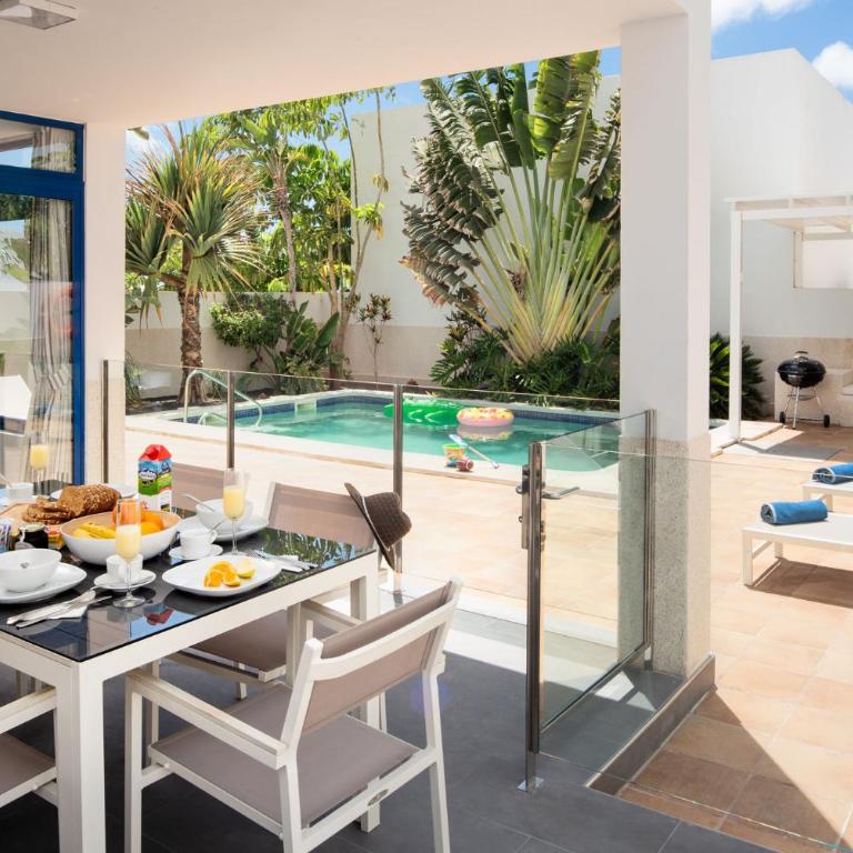 Villas de la Marina - Three-Bedroom Villa - 18