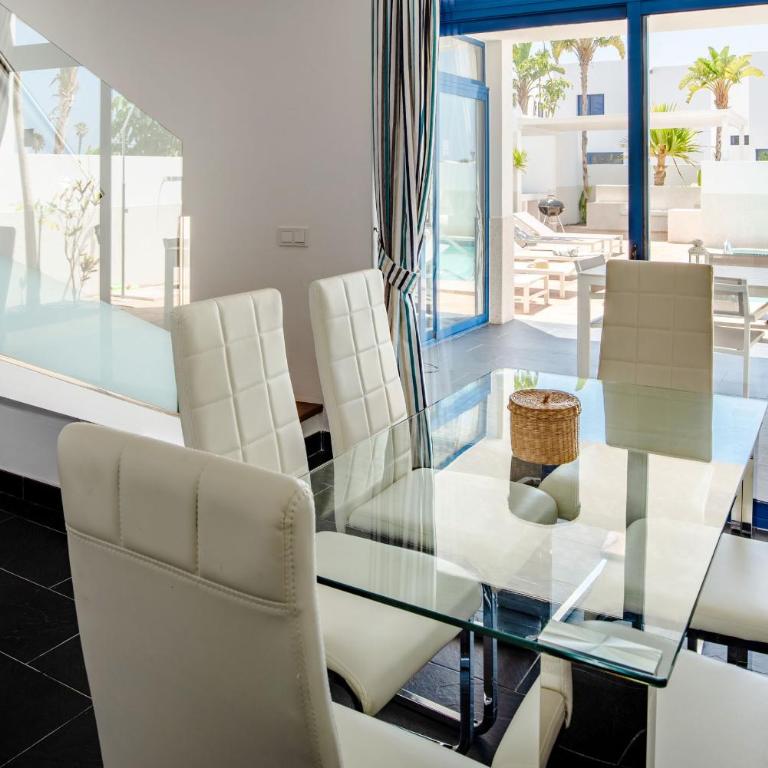 Villas de la Marina - Three-Bedroom Villa - 7