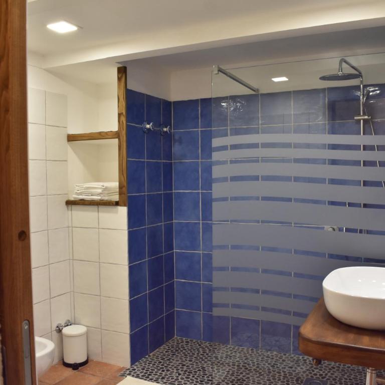 Raito Home costa d'Amalfi - Camera Tripla con Bagno Privato - 3