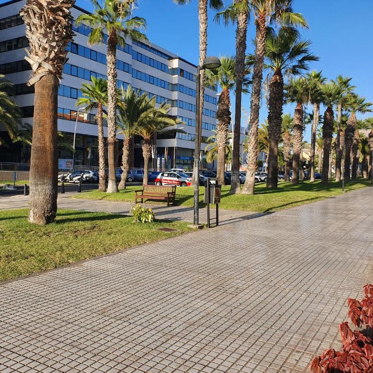 Spectacular Renovated Apartment, 5 min to Camison Beach, with AirCon - Apartamento de 1 dormitorio - 51