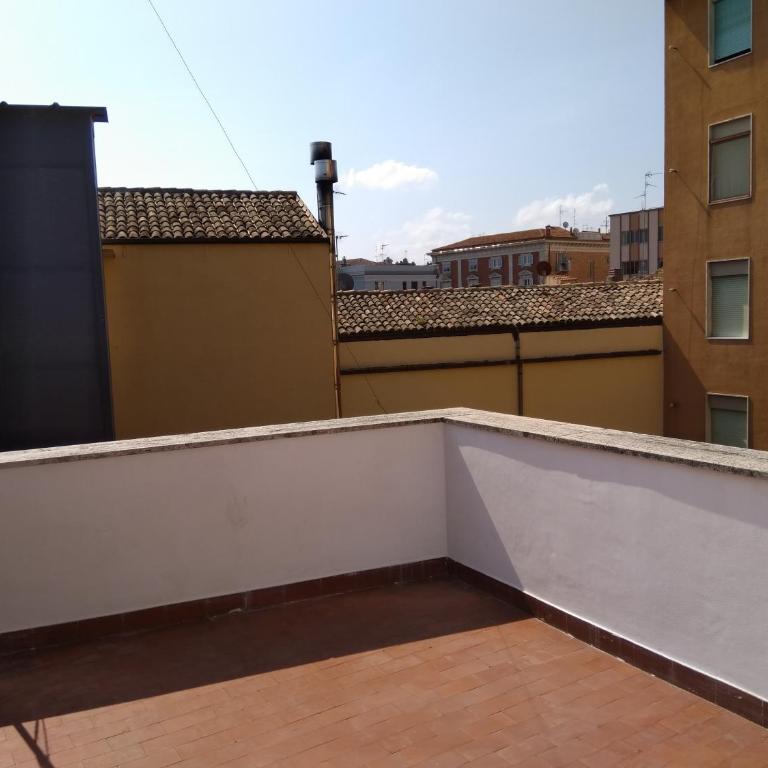 GRAZIOSO APPARTAMENTO CENTRALISSIMO - Appartamento con 2 Camere da Letto - 34