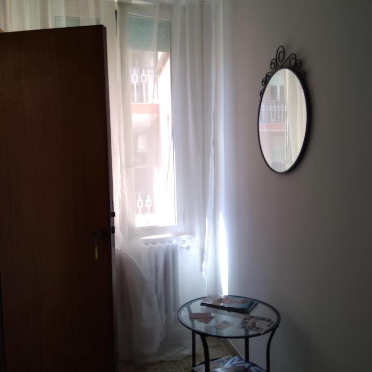GRAZIOSO APPARTAMENTO CENTRALISSIMO - Appartamento con 2 Camere da Letto - 8