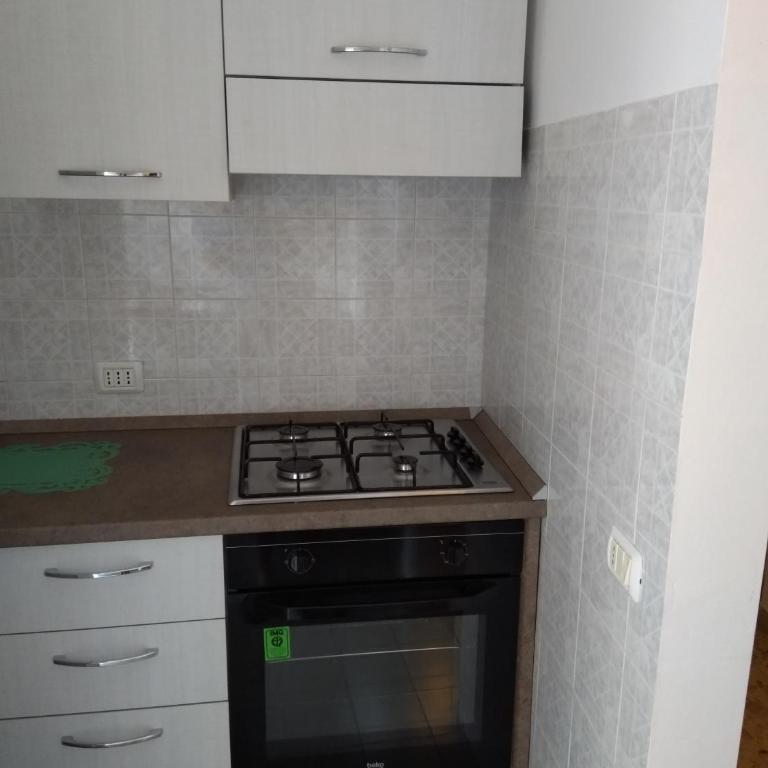 GRAZIOSO APPARTAMENTO CENTRALISSIMO - Appartamento con 2 Camere da Letto - 16