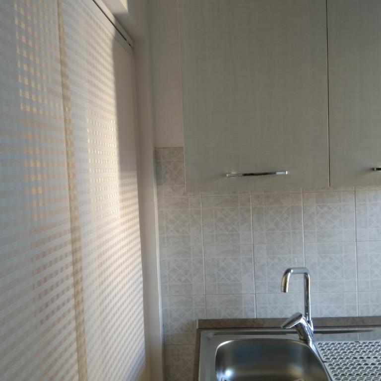 GRAZIOSO APPARTAMENTO CENTRALISSIMO - Appartamento con 2 Camere da Letto - 17