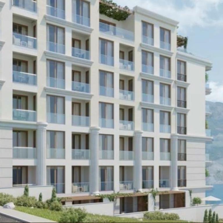 LUKA - One-Bedroom Apartment - 3
