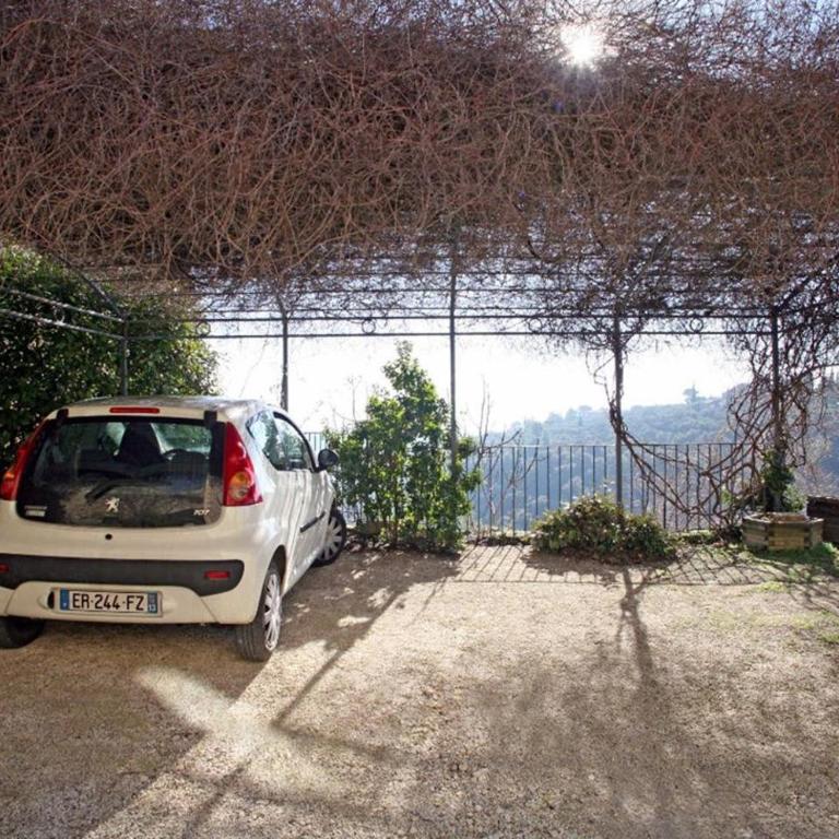 Le Bonheur - Three-Bedroom House - 49