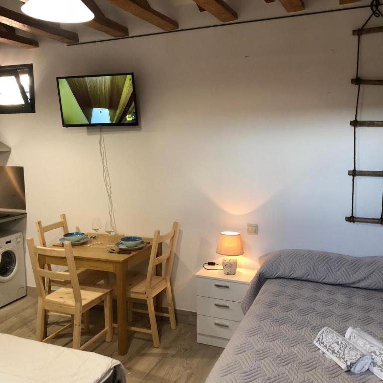 Gran Vía apartamentos de temporada - Basic Studio 4 Pax - 5