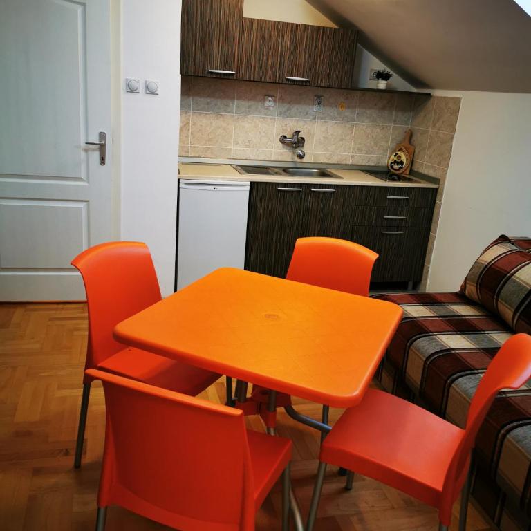 Sokobanja central park APT with mountain view balcony - Apartman sa 1 Spavaćom Sobom - 3