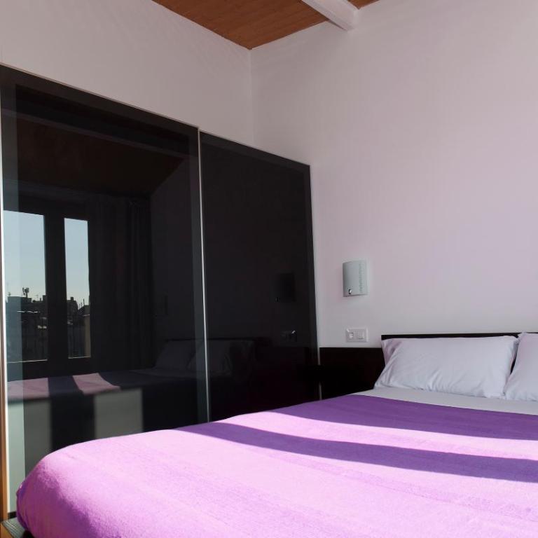 Apartaments Girona Centre - Apartamento Superior de 2 dormitorios - 1
