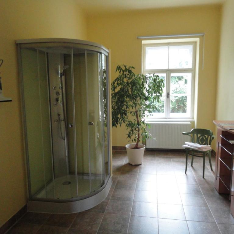 Zeilinger Villa - Chambre Double - Vue sur Jardin - 3