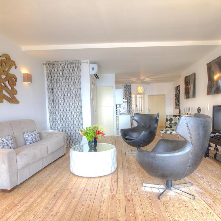 Les Remparts Antibes Location - Appartement - Vue sur Mer - 10