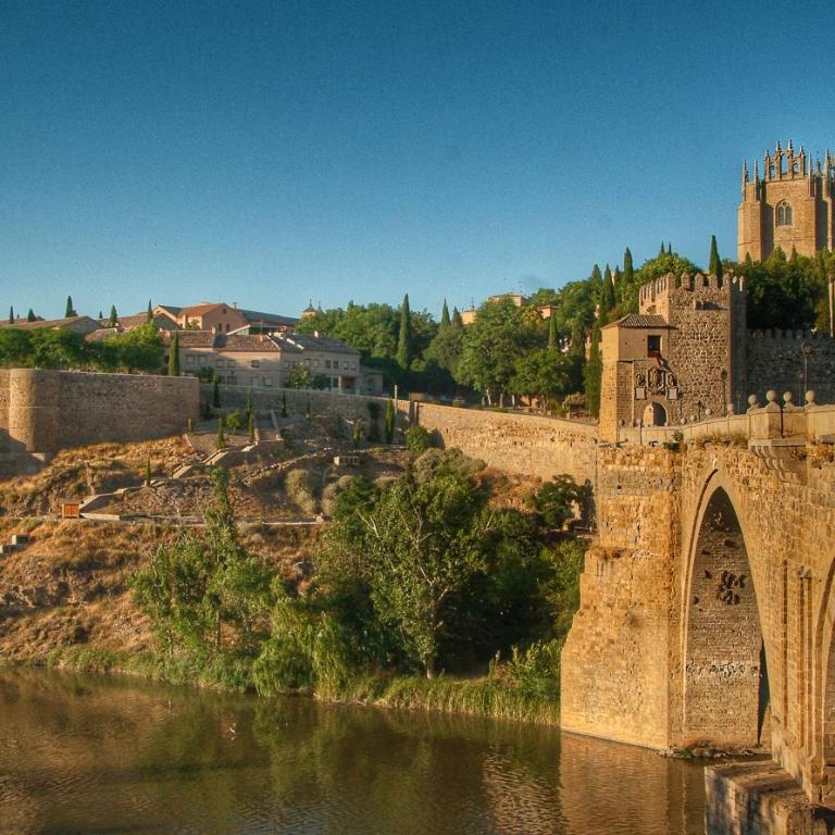 Leyenda de la Cava - Living Toledo - Apartamento con terraza - 40