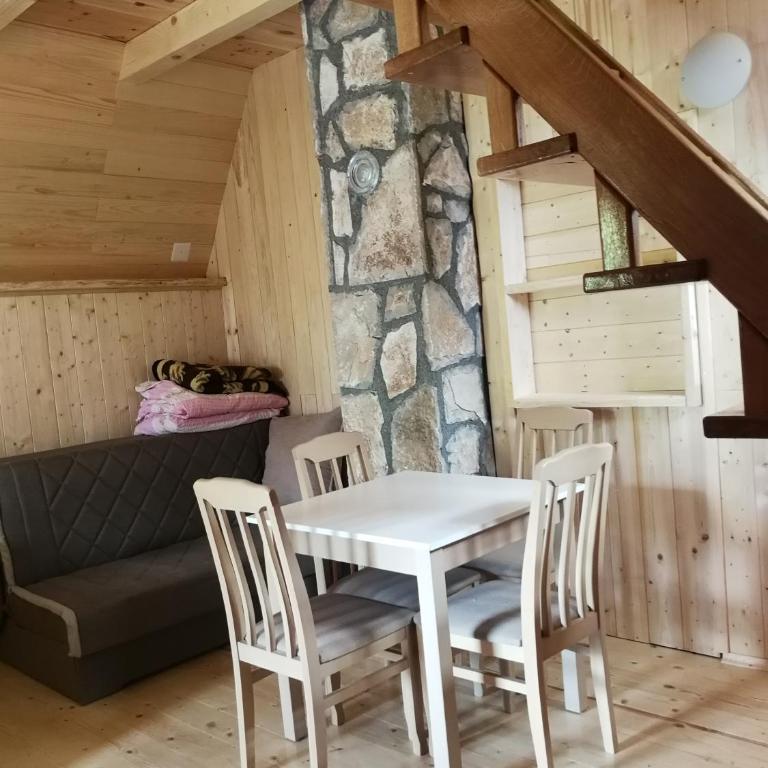 Guesthouse Planinarski dom Neviđen'o - Apartment with Balcony - 4