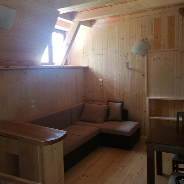 Guesthouse Planinarski dom Neviđen'o - Apartment with Terrace - 2