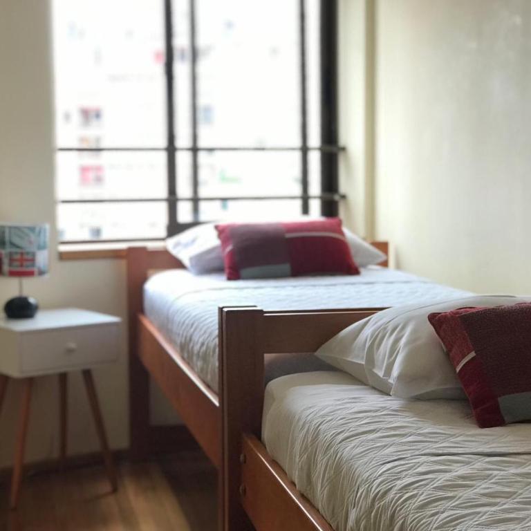 Hostal My House - Twin Room with Shared Bathroom - 1