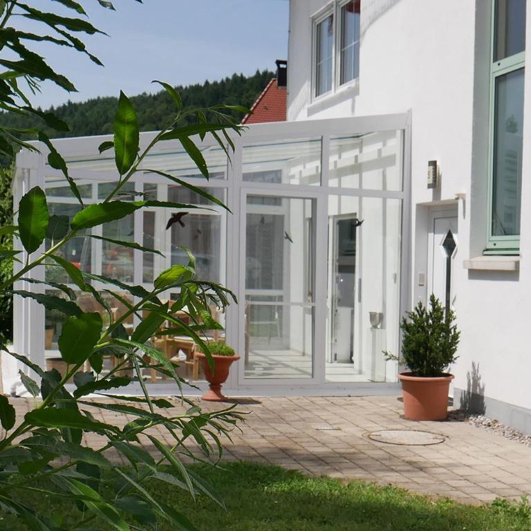 Ferienhaus/Ferienwohnung BeeHappy - Haus mit 3 Schlafzimmern - 1