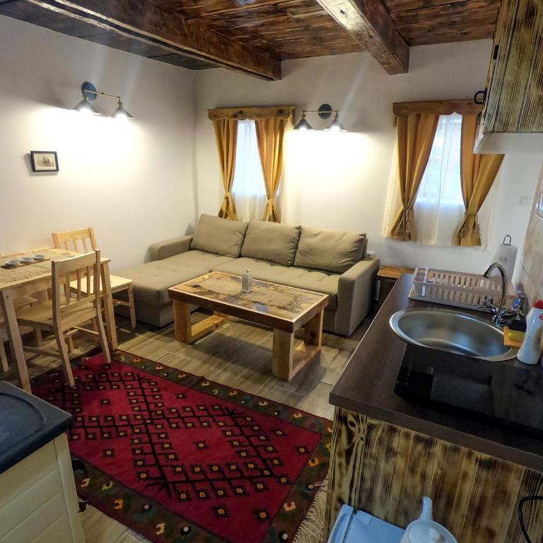 Etno selo Smrčevo brdo - Apartment with Garden View - 14