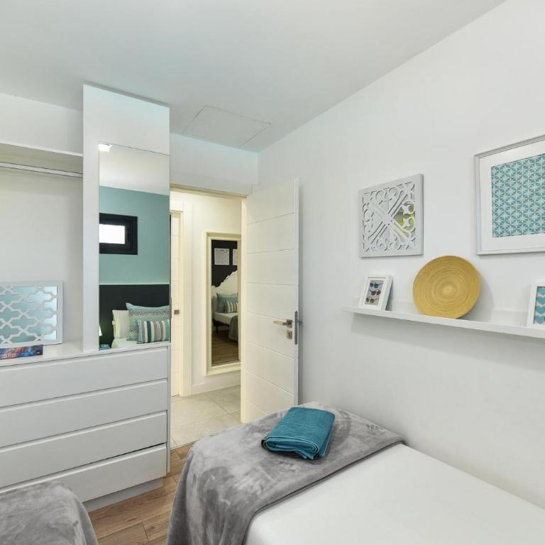 Cozy bungalow for 6 in Playa del Inglés GD04 by VillaGranCanaria - Casa - 11