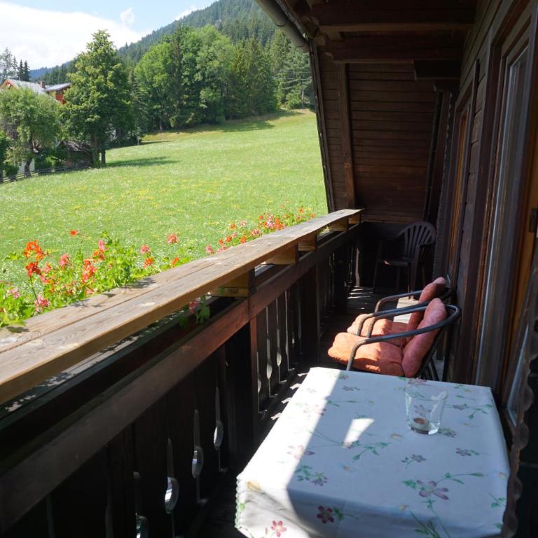 Haus Waldblick - Apartment mit Seeblick - 10