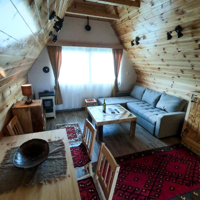 Etno selo Smrčevo brdo - Bungalow with Patio - 14