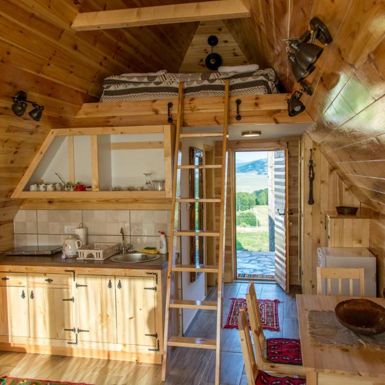 Etno selo Smrčevo brdo - Bungalow with Patio - 3