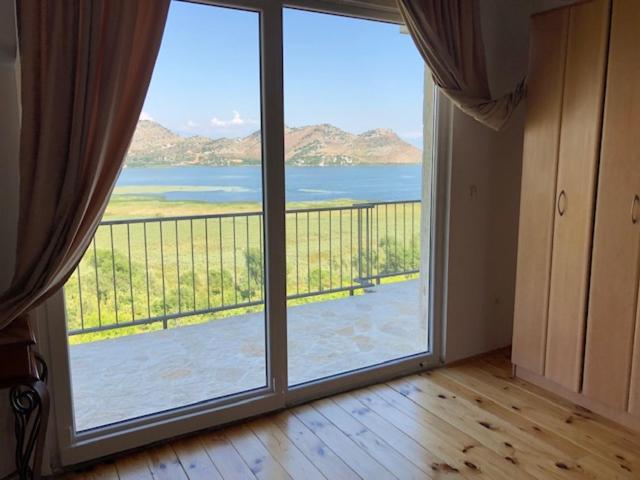 Skadar lake house Bobija - Two-Bedroom Villa - 8