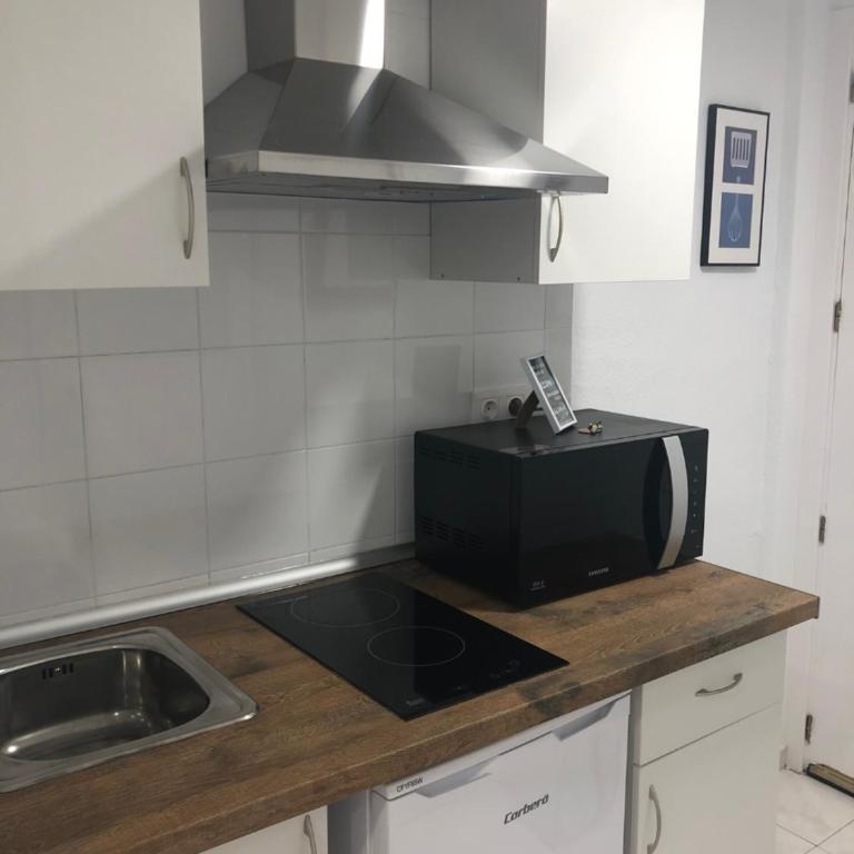 Apartamento City & Beach - Apartment with Balcony - 16