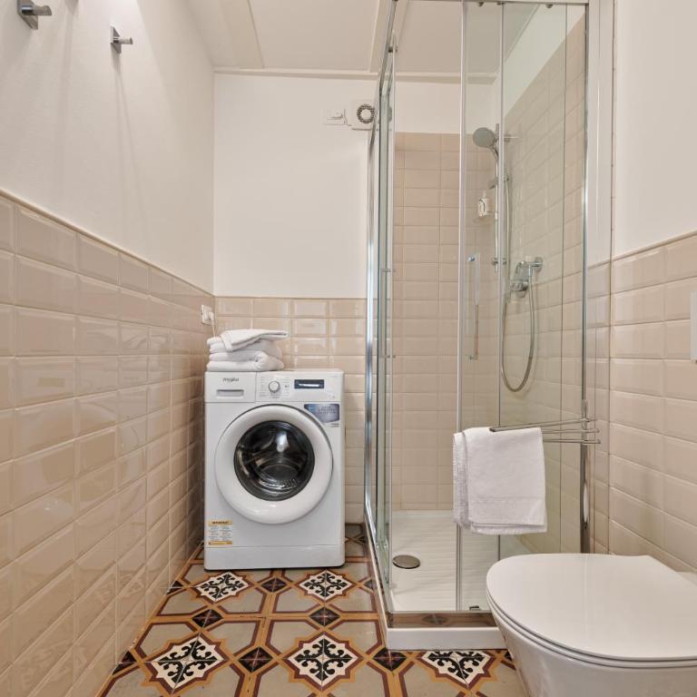 Apartments to Art - Maisonette - 9
