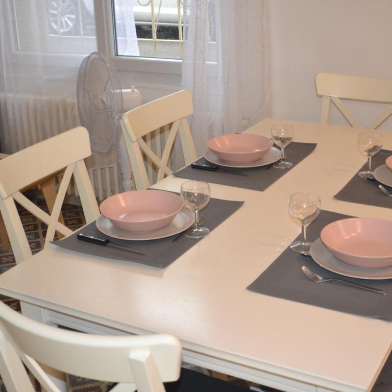 La Bulle familles Clim, wifi, airport shuttle,tout à pied - Haus mit 3 Schlafzimmern - 6