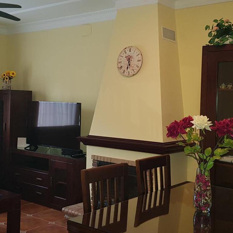 Las Mogarizas - Three-Bedroom Chalet - 13