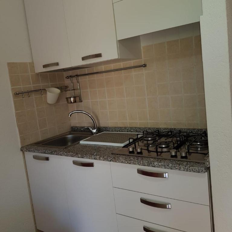 Appartamento da Francesco Villaggio degli Ulivi San Teodoro - Studio with Terrace - 10