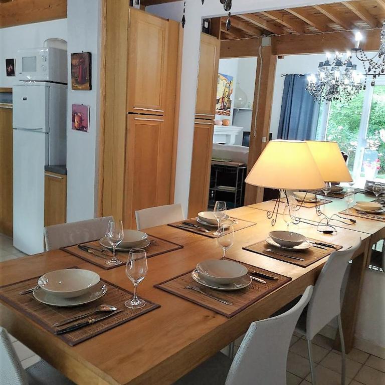 Domaine en Provence Gîte la Ferrandiere - Maison 2 Chambres - 12