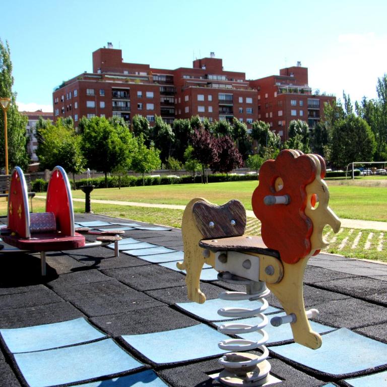 www Parques de la Catedral travel com Parking privado Gratis - Apartamento con terraza - 14