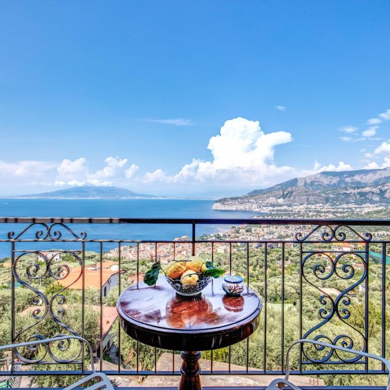 Heart and Soul of Sorrento - Villa with Sea View - 6