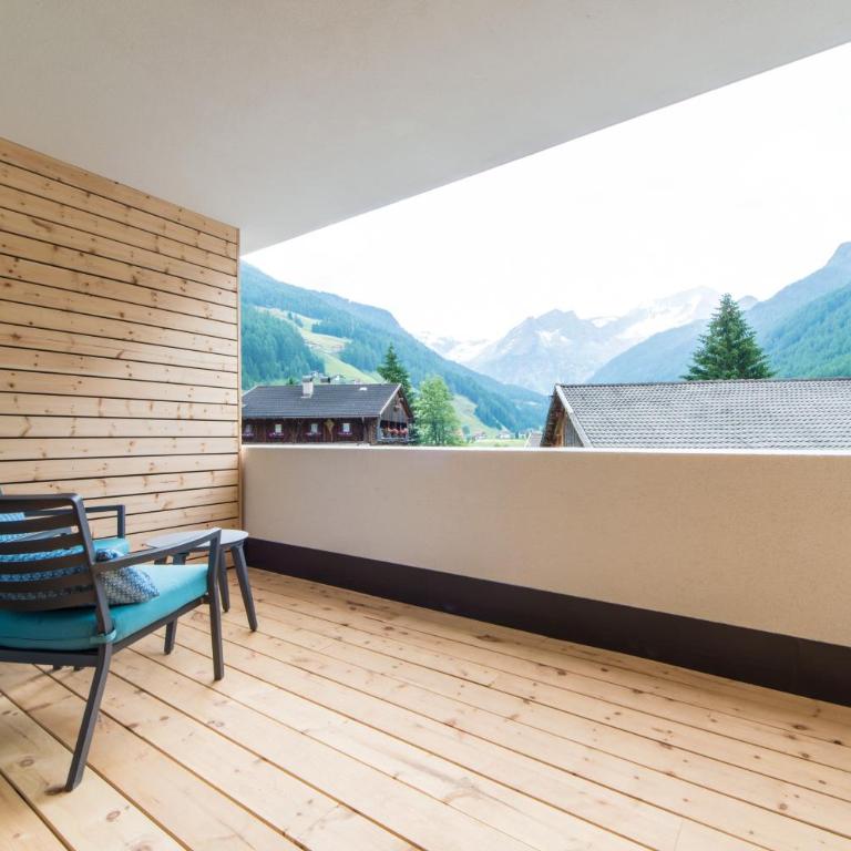 Hotel Alpenrast - Deluxe Doppelzimmer mit Balkon - 3
