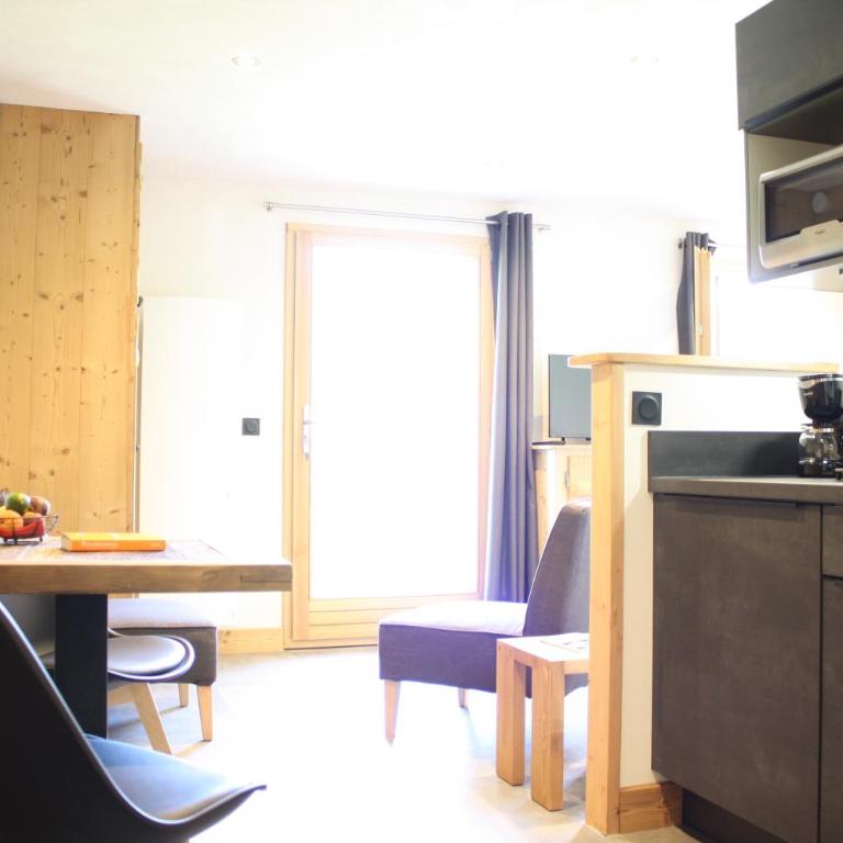 Chalet du Bersend - Chambre Lit King-Size - Vue sur Montagne - 3
