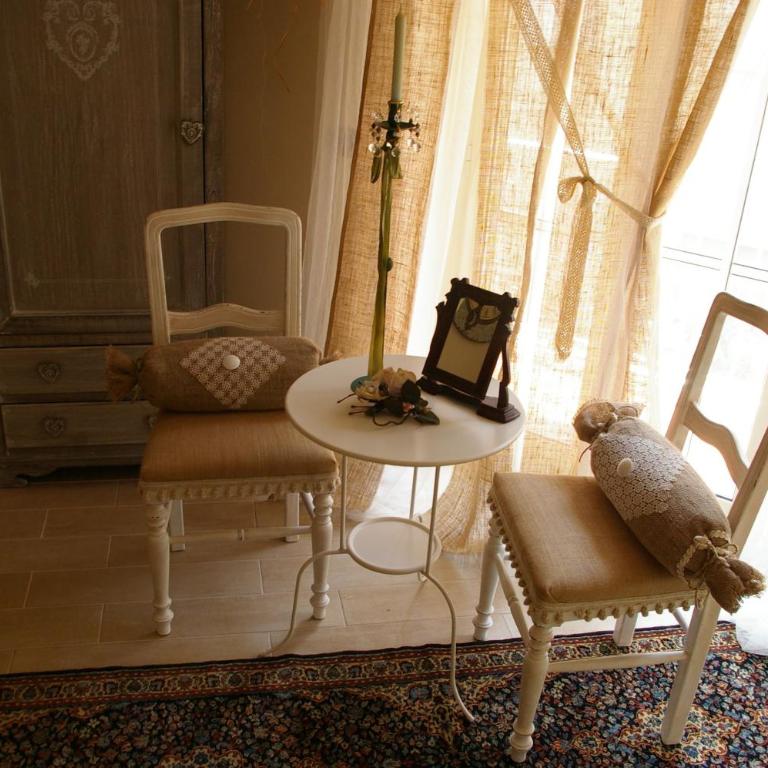 Serapo Bed and Breakfast - Camera Standard Matrimoniale/Doppia con Letti Singoli con Bagno Privato Esterno - 3