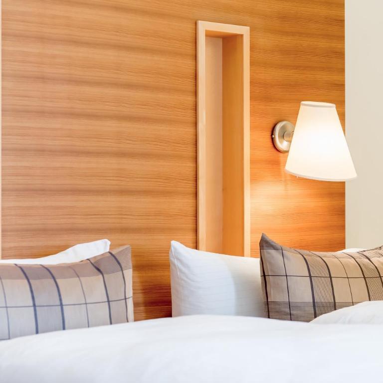 Hotel Andy 4 Sterne Superior - Deluxe Doppelzimmer mit Balkon - 3
